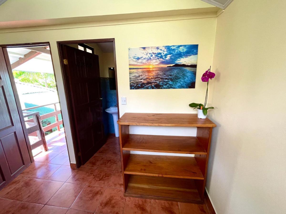Hotel Brisa Del Mar à Playa Hermosa  Extérieur photo